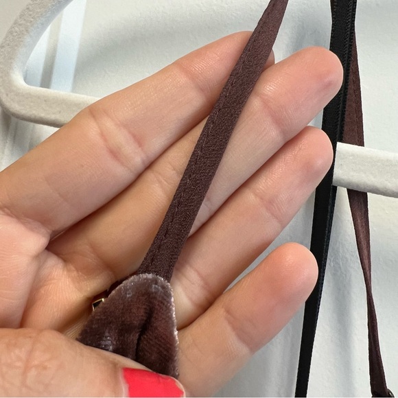 Forever 21 Velvet Mini Dress - Picture 5 of 8